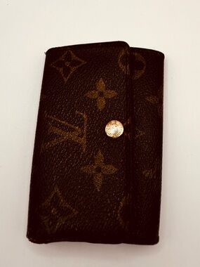 Louis Vuitton Monogram Key Pouch in Dark Brown with Gold Snap good condition